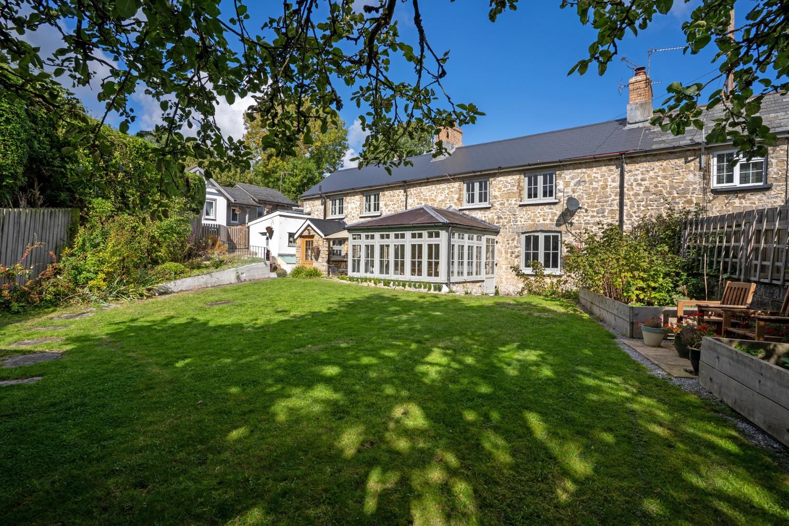 2 Sunnyside Cottage and The Summer House, Beggars Pound, St. Athan, Vale Of Glamorgan, CF62